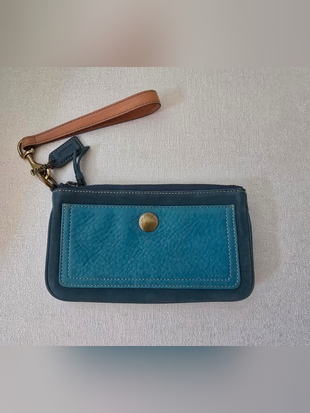 Coach Chelsea Two-Tone Teal Leather Wristlet